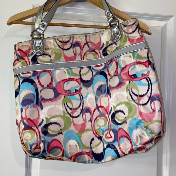 Coach Purse - Picture 2 of 6